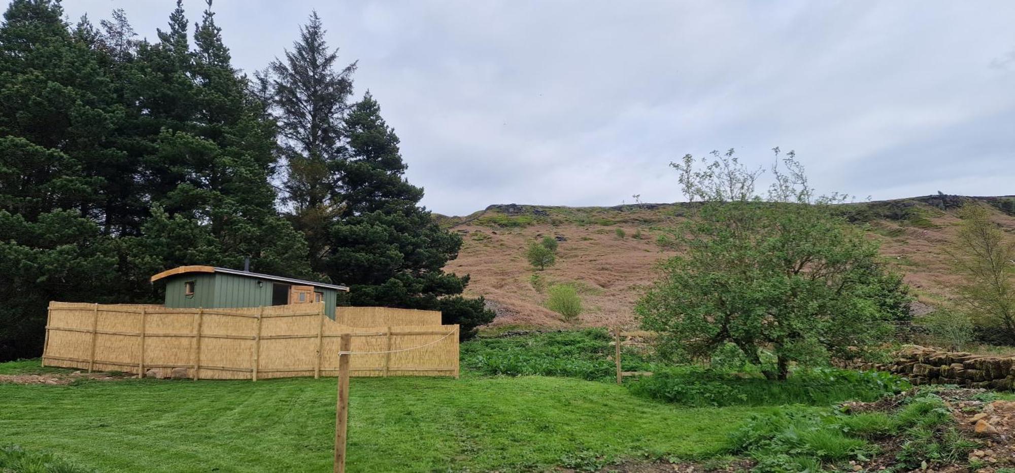 Wainstones Shepherd'S Hut Hotell Chop Gate Eksteriør bilde